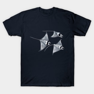 Devil fish manta ray Mobula mobular T-Shirt